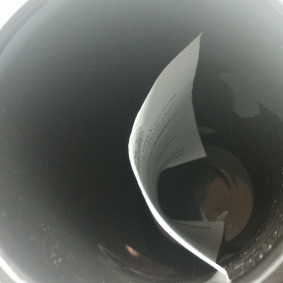 Phillies travel mug never used - Picture 4 of 6